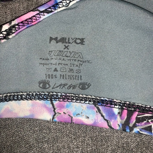 Jolyn Swim Top - Picture 4 of 4